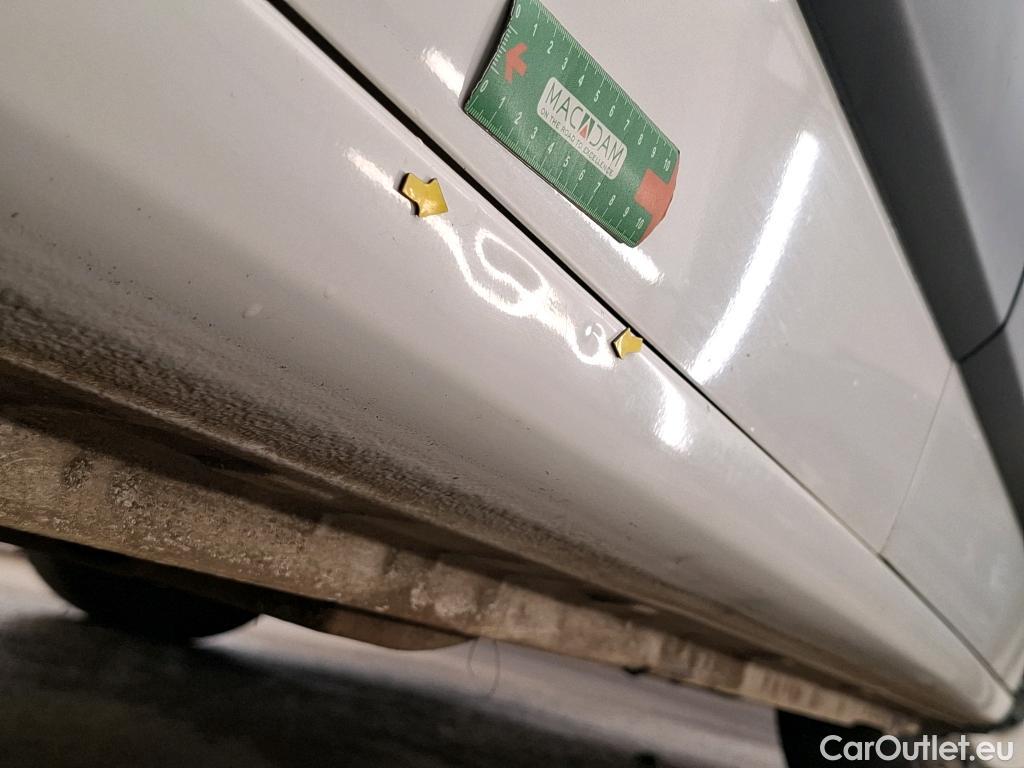  Peugeot  Partner PEUGEOT  VU 4p Fourgonnette BHDI 100 S&S STANDARD 1000KG PREMIUM #23