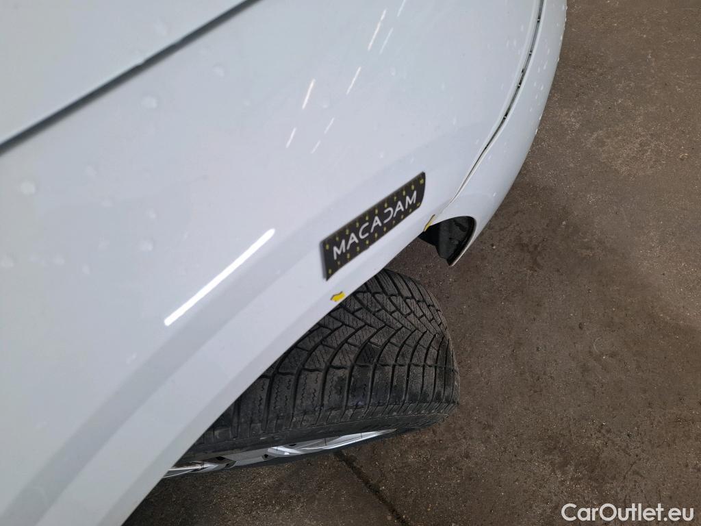  Peugeot  208  Premium 1.5 HDi 100CV BVM6 E6d #2