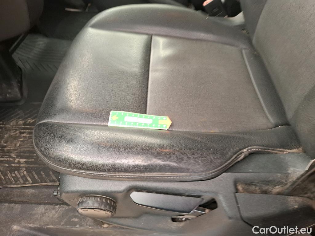  Ford  Transit Connect FORD Transit Custom VU 4p Fourgon 2.0 ECOBLUE 130 300 L1H1 TREND BUSINESS #34
