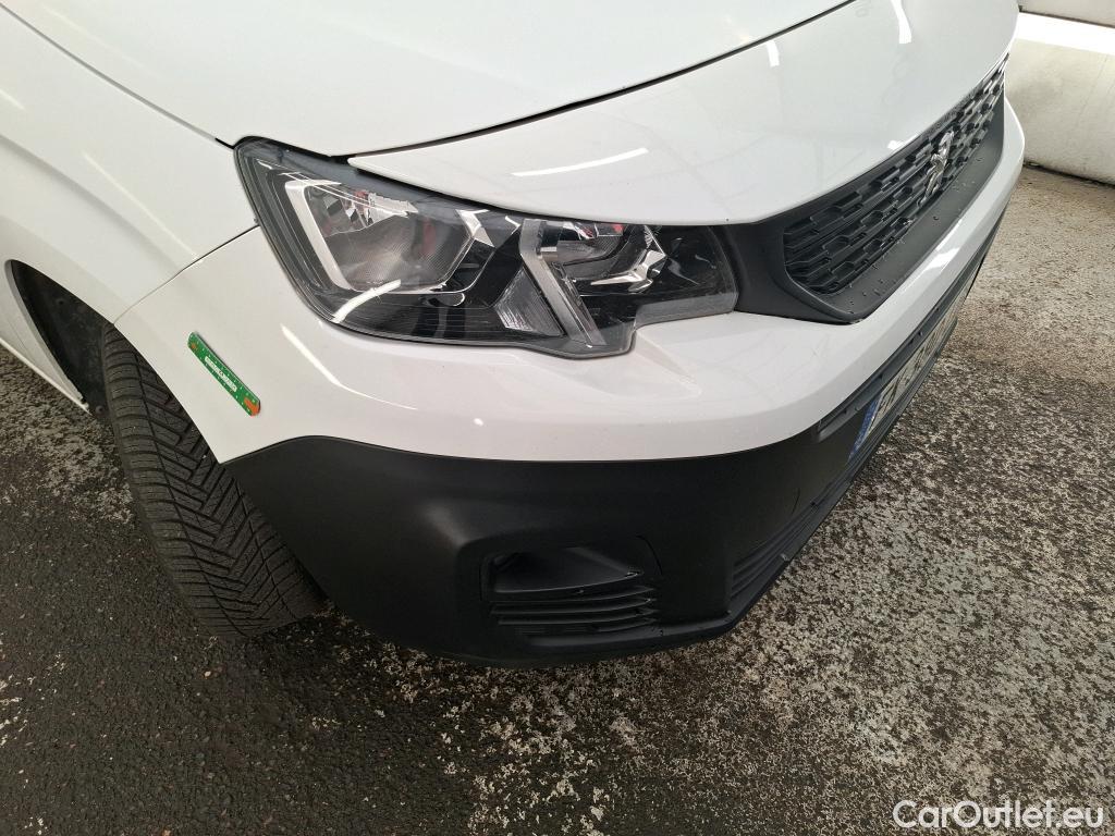  Peugeot  Partner PEUGEOT  VU 4p Fourgonnette BHDI 100 S&S STANDARD 1000KG PREMIUM #1