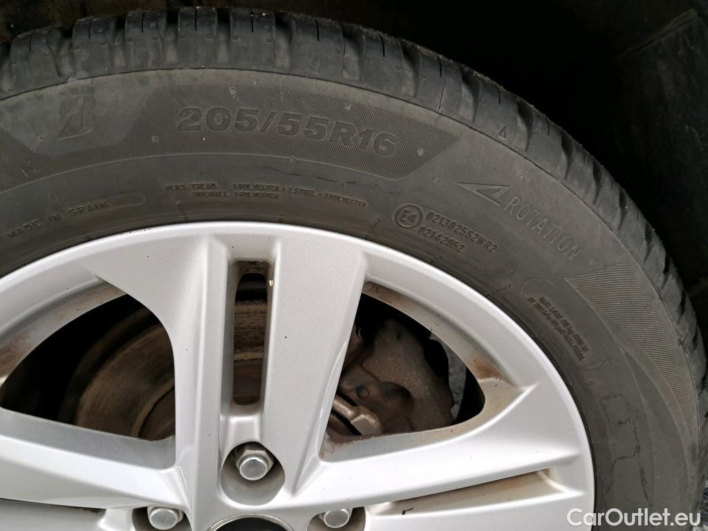  Toyota  Corolla TOYOTA  Touring Sports 5p Break Hybride 122h Dynamic Business #25