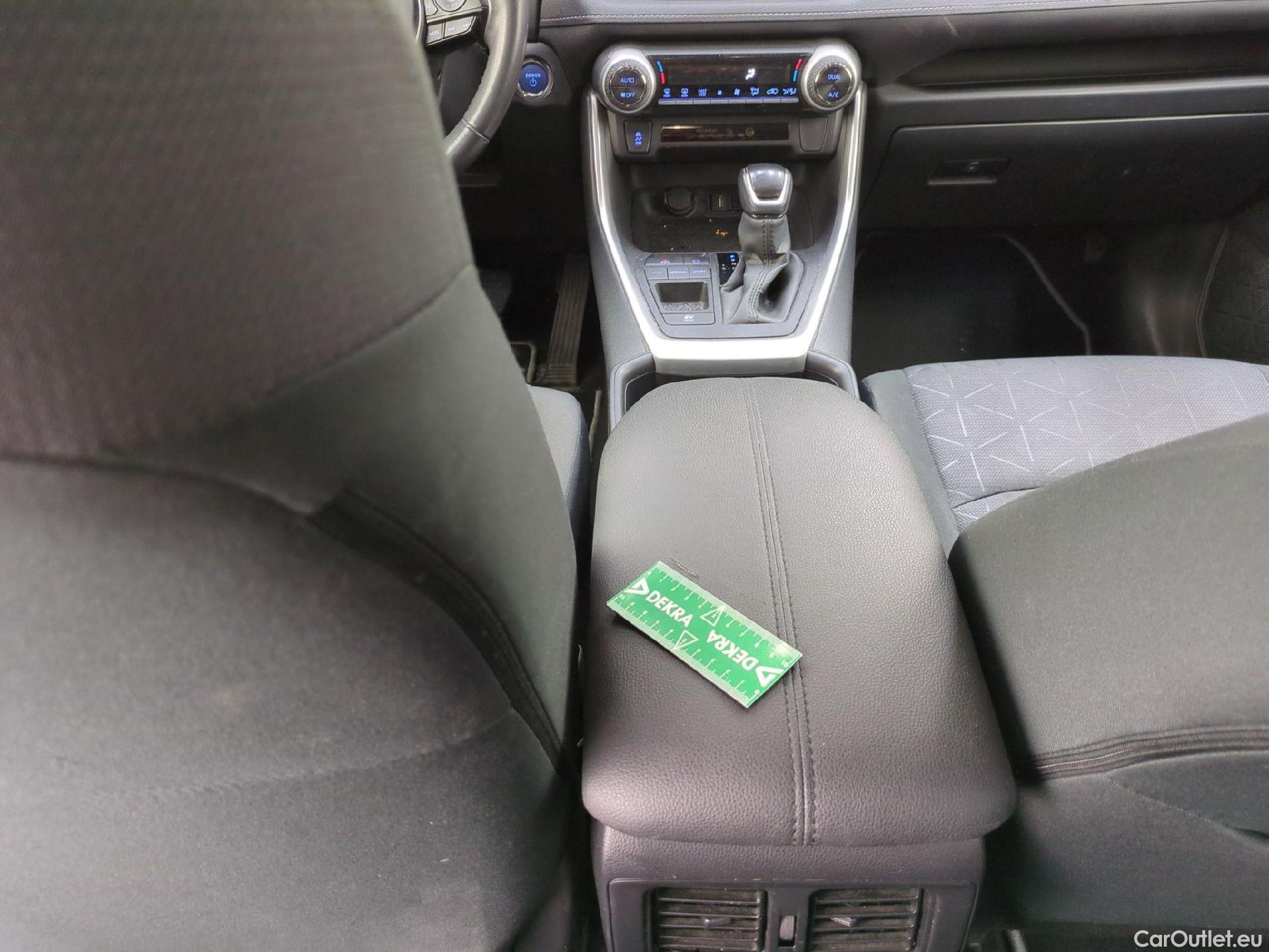  Toyota  RAV4 TOYOTA  Hybride / 2018 / 5P / SUV Hybride 2WD Dynamic Business Beyond Zero #12