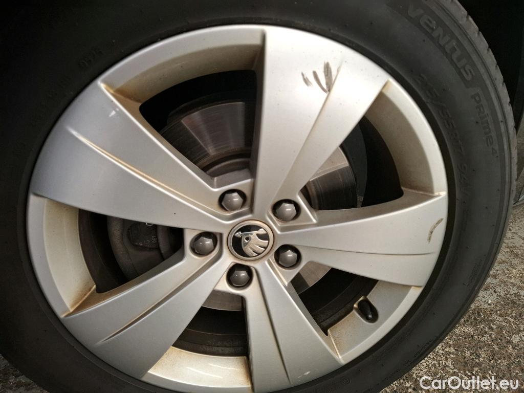  Skoda  Superb  Break Business 2.0 TDI 150CV BVM6 E6d #36