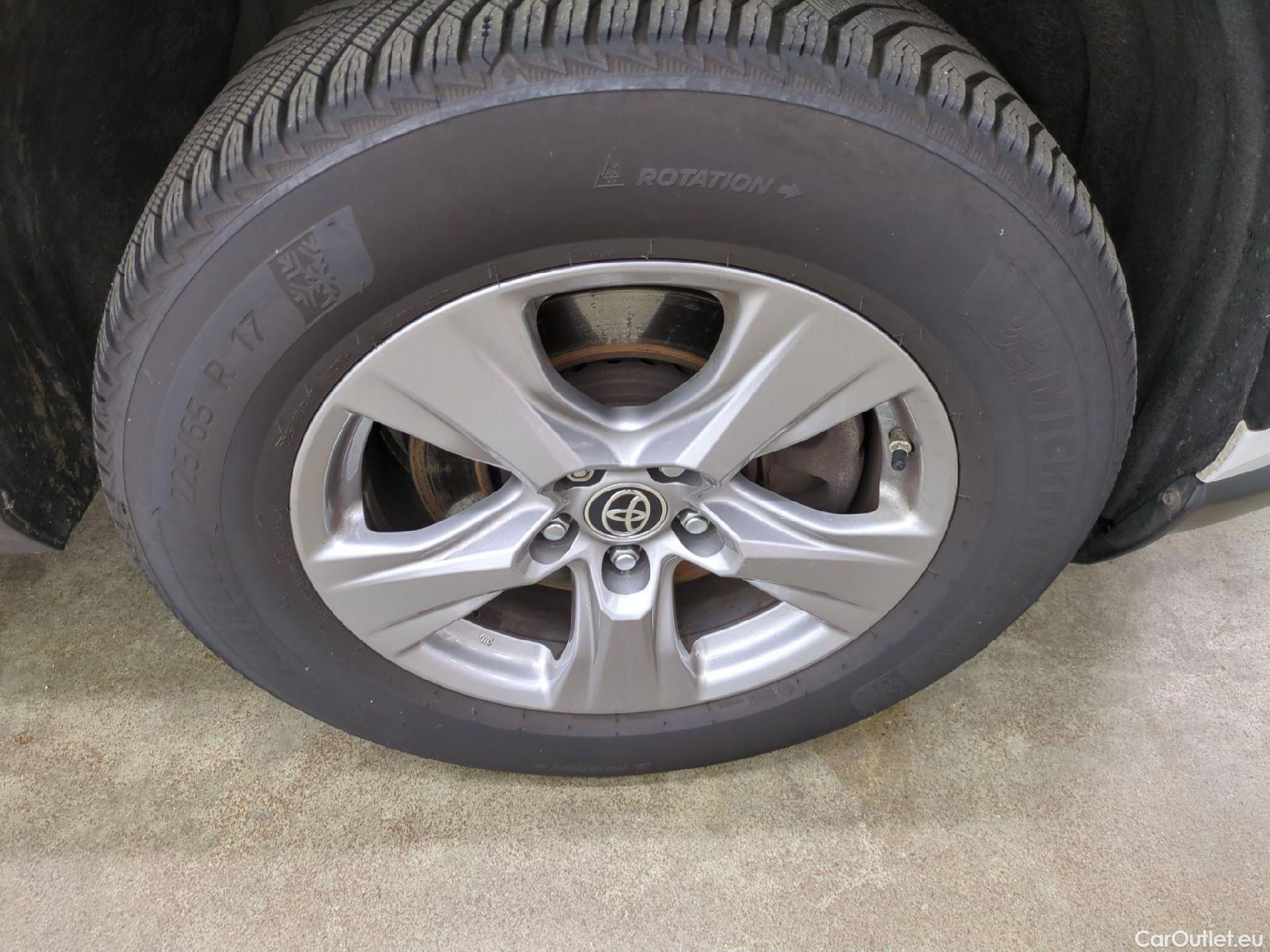  Toyota  RAV4 TOYOTA  Hybride / 2018 / 5P / SUV Hybride 2WD Dynamic Business Beyond Zero #18