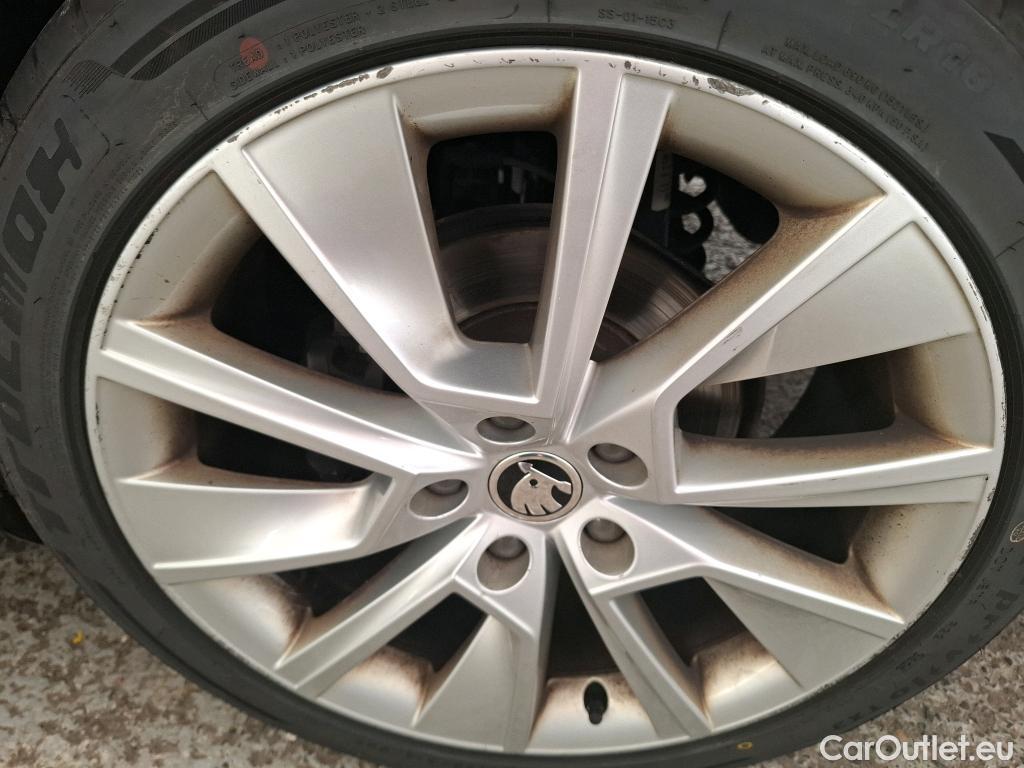  Skoda  Octavia  Break Scout 4x4 2.0 TDI 200CV BVA7 E6d #11