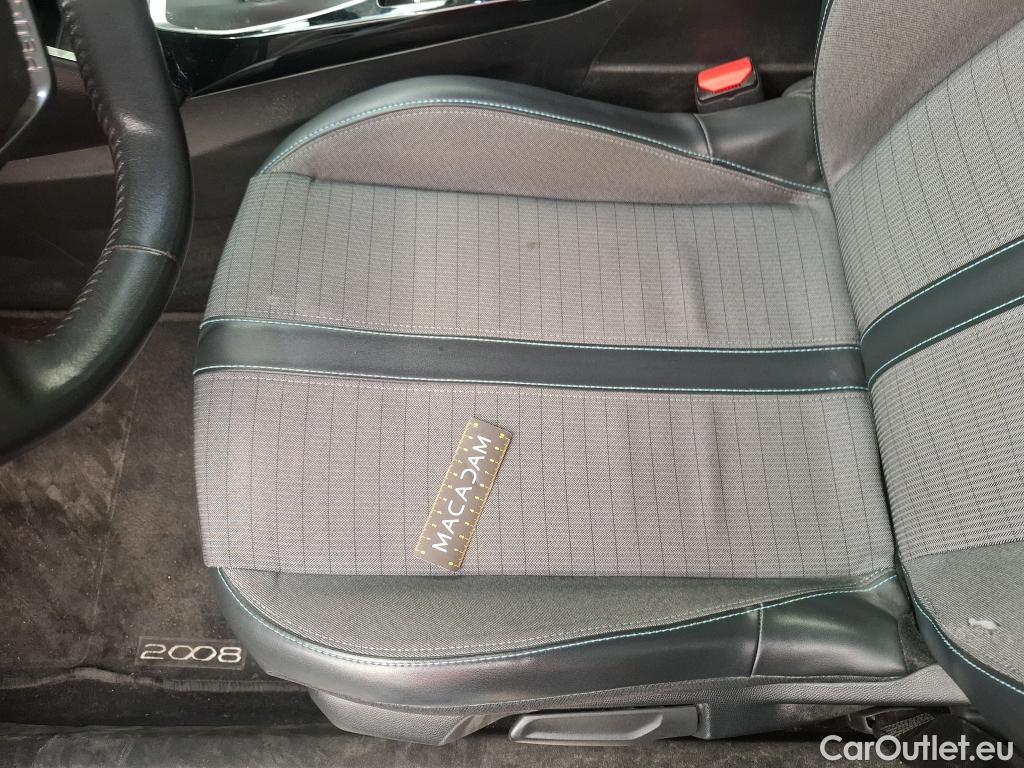  Peugeot  2008  Allure Business 1.5 HDi 110CV BVM6 E6d #44