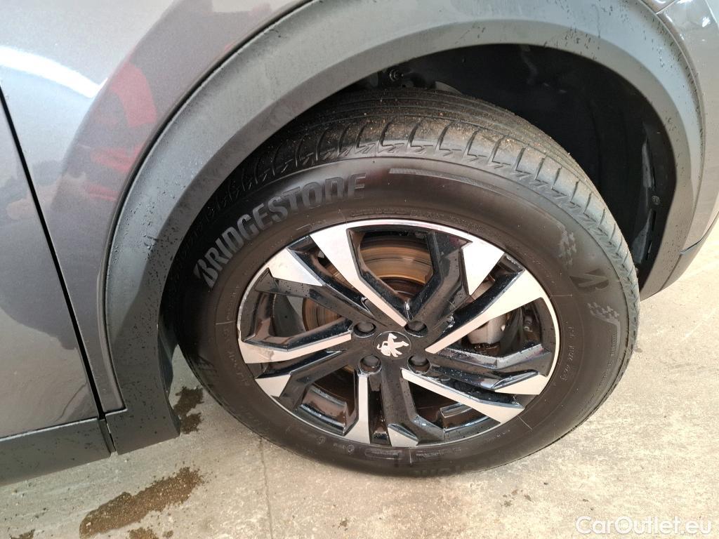  Peugeot  2008  Allure 1.5 HDi 130CV BVA8 E6d #3