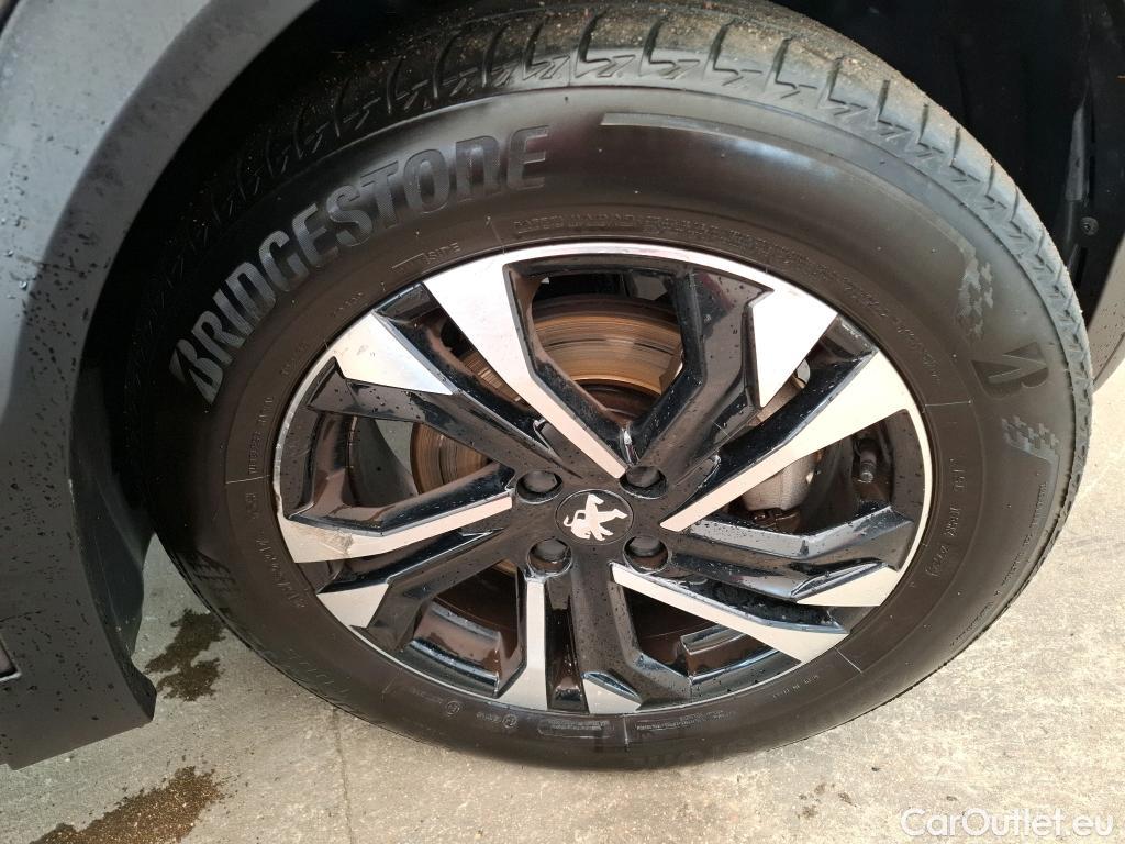  Peugeot  2008  Allure 1.5 HDi 130CV BVA8 E6d #4