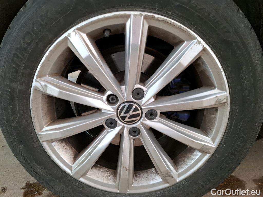  Volkswagen  Passat VOLKSWAGEN  SW / 2019 / 5P / Break 1.4 TSI DSG HYBRIDE RECHARGEABLE SW GTE #6