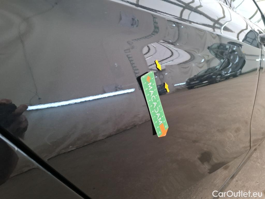  Bmw  Serie 1 Série 1 Berline 118 i Edition Sport 1.5 135CV BVA7 E6d #19