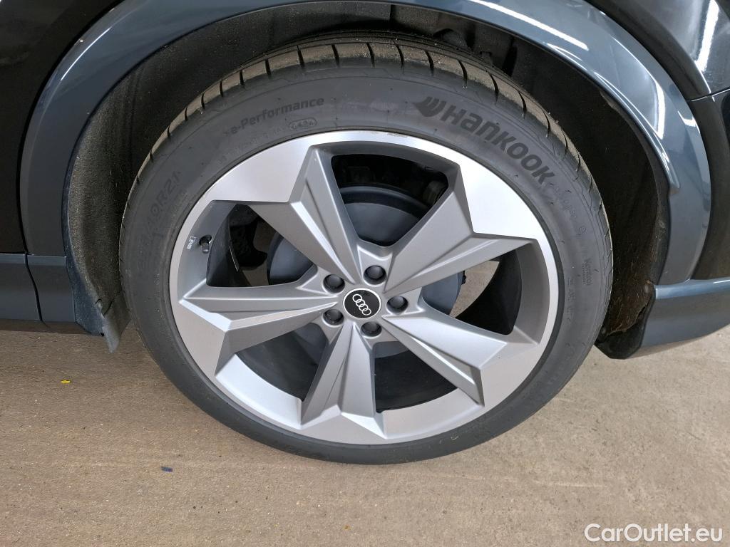  Audi  Q4 E-Tron Q4 Sportback 40 e-tron BVA #25