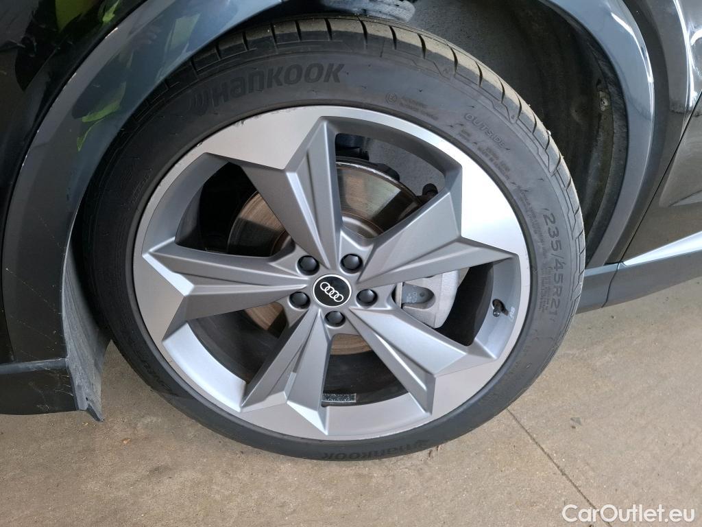  Audi  Q4 E-Tron Q4 Sportback 40 e-tron BVA #7