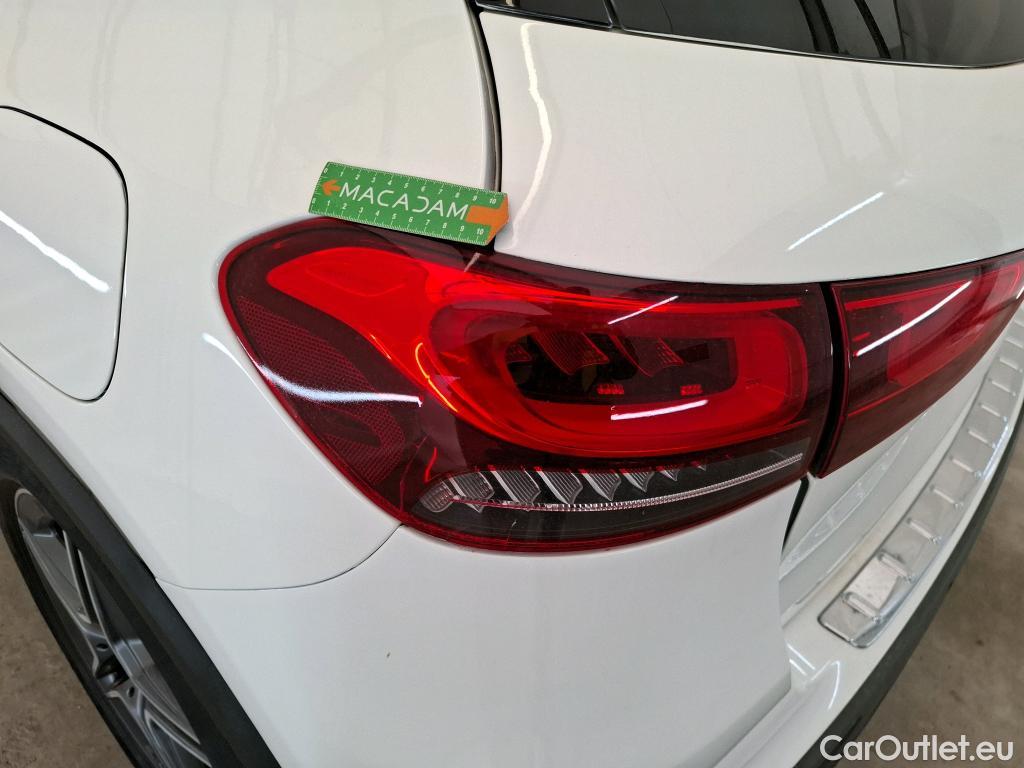 Mercedes  GLA MERCEDES-BENZ  / 2020 / 5P / SUV 1.3  200 AMG LINE DCT #7