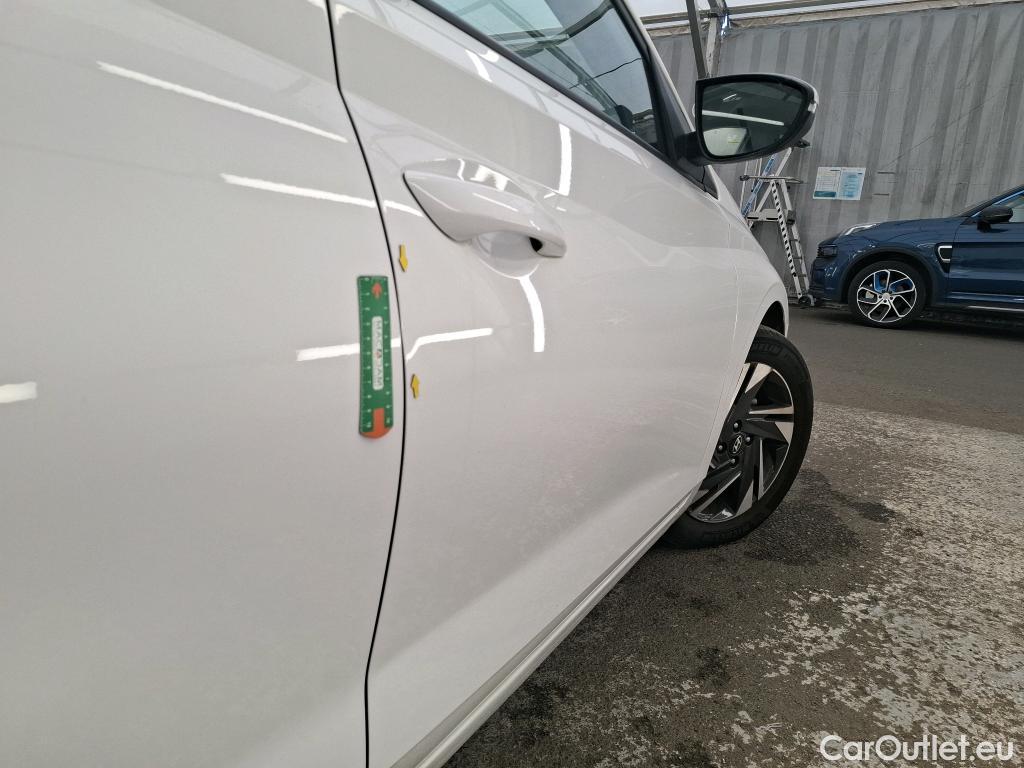  Hyundai  i20  Intuitive 1.2 85CV BVM5 E6d #6