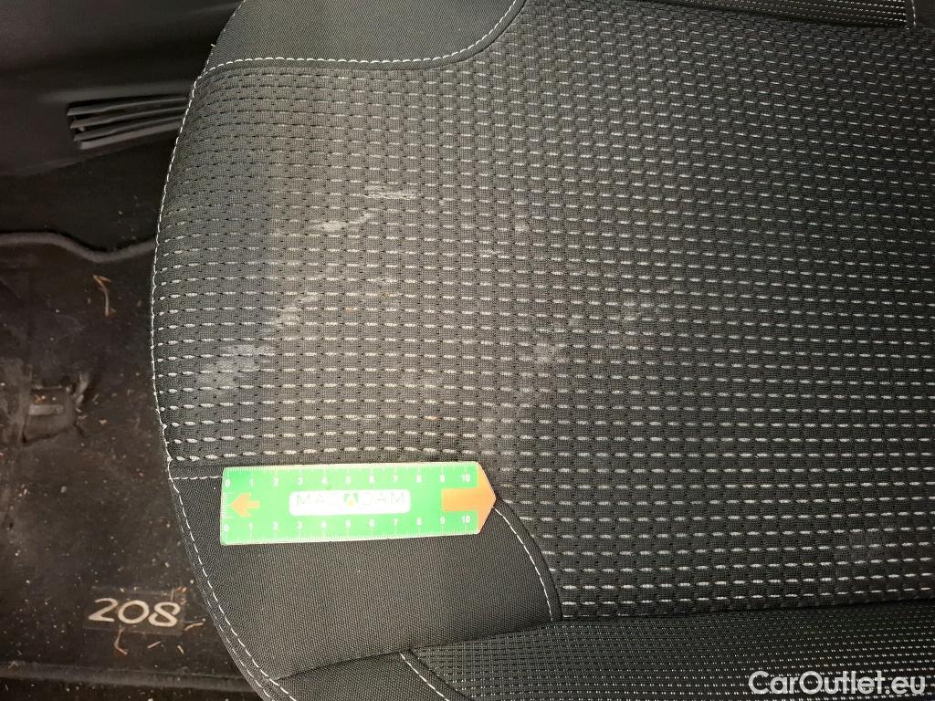  Peugeot  208 PEUGEOT  / 2015 / 5P / Berline &BLUEHDI 100 S&S ALLURE BUSINESS #15