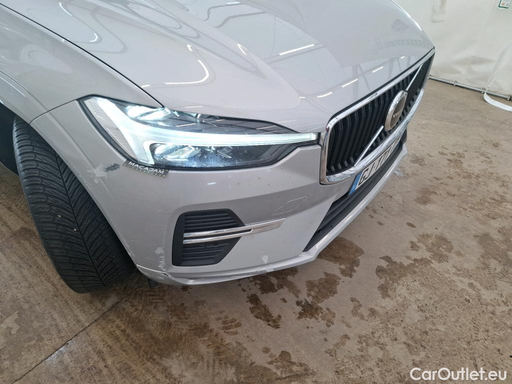  Volvo  XC60 VOLVO  5p SUV B4 AWD 197 Geartro 8 Momentum #3