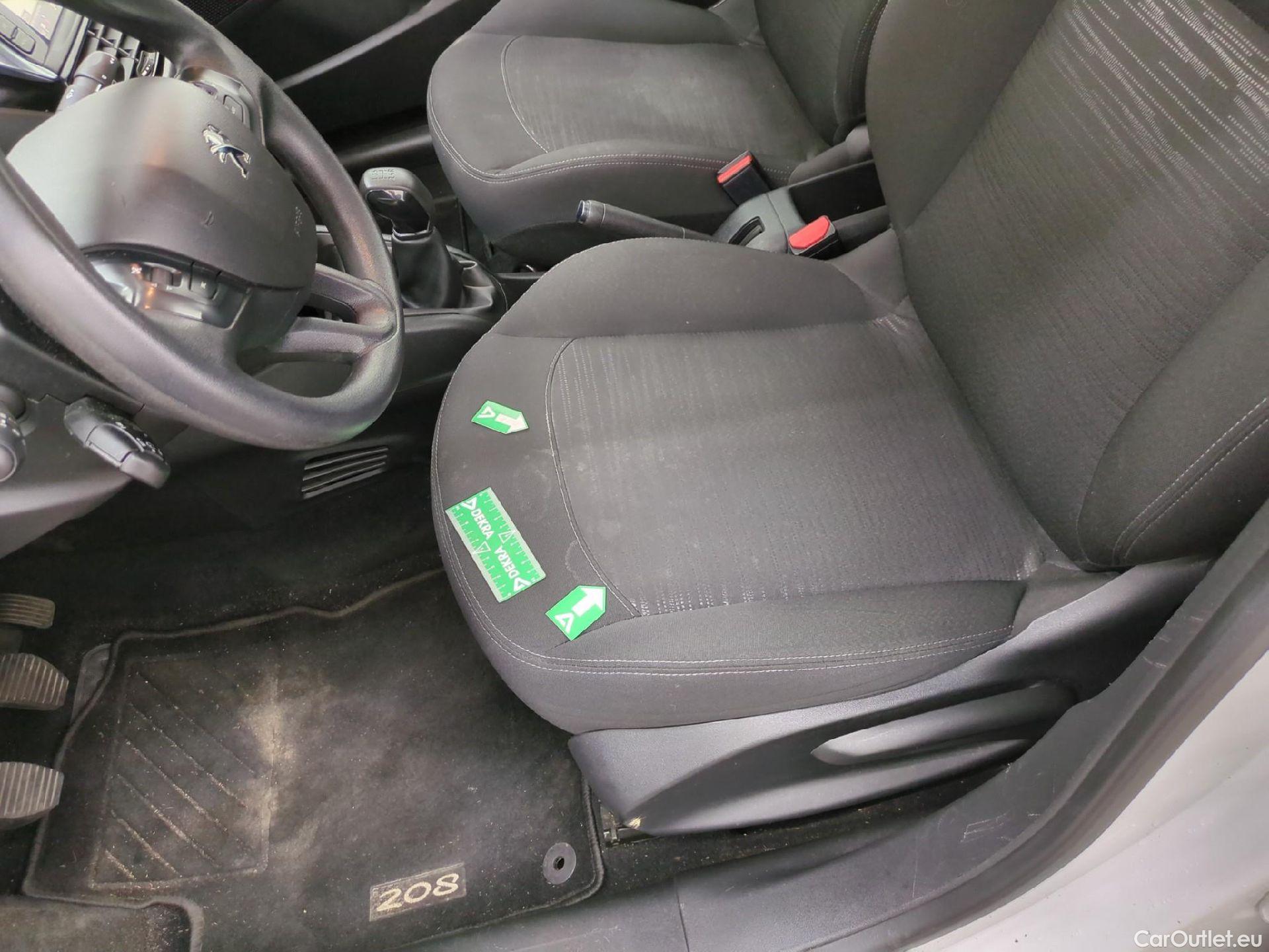 Peugeot  208  Affaire Premium Pack 1.5 HDi 100CV BVM5 E6dT #1