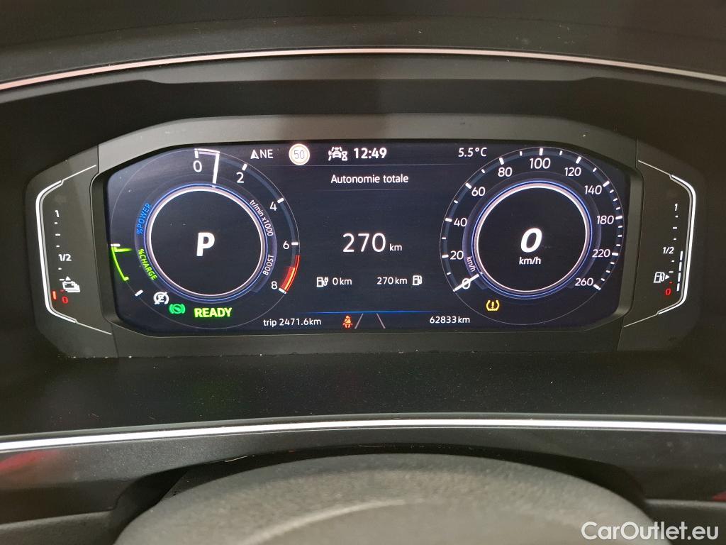  Volkswagen  Tiguan VOLKSWAGEN  / 2020 / 5P / SUV 1.4 eHybrid 245 DSG6 Elegance Exclusive #29