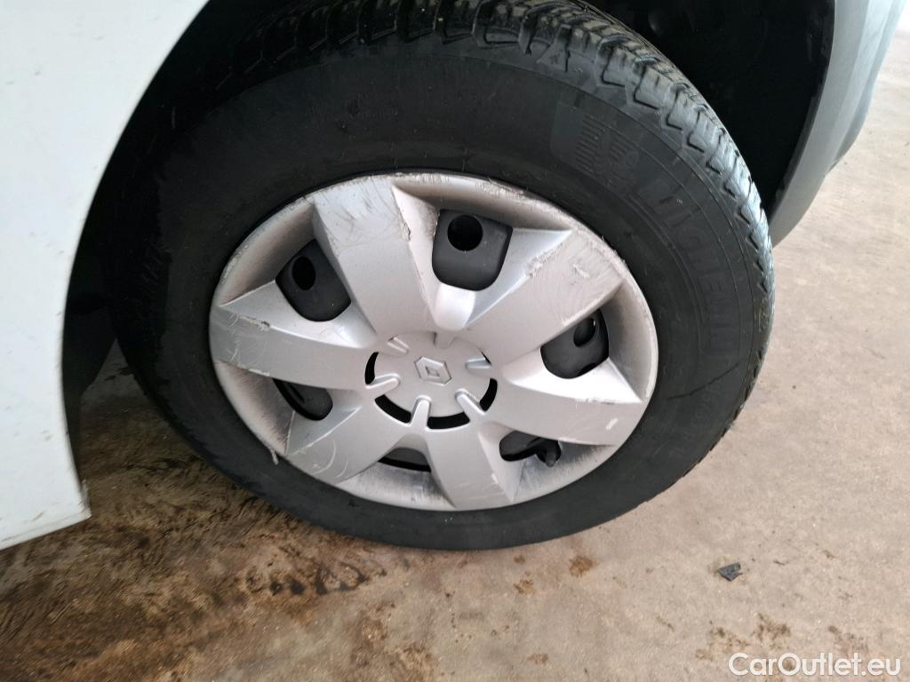  Renault  Kangoo  II Express Maxi Extra (Série Spéciale) - Cab. Appr. 1.5 dCi 95CV BVM6 E6dT #20
