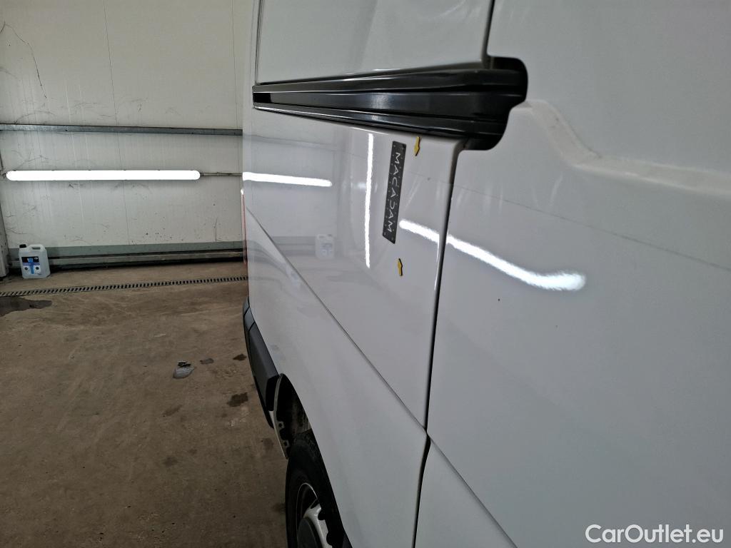  Renault  Master RENAULT  / 2019 / 4P / Fourgon tôlé FG Tr GCF F2800 L1H1 Blue dCi 135 #1