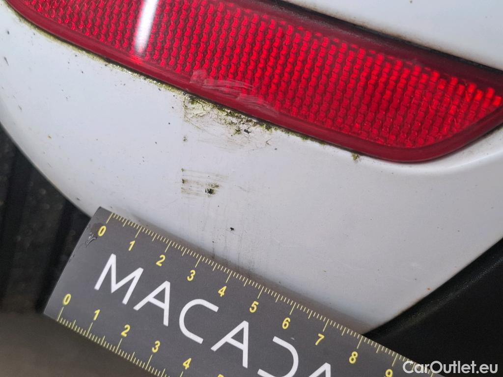  Renault  Clio  IV Air MediaNav 1.5 dCi 90CV BVM5 E6 #15
