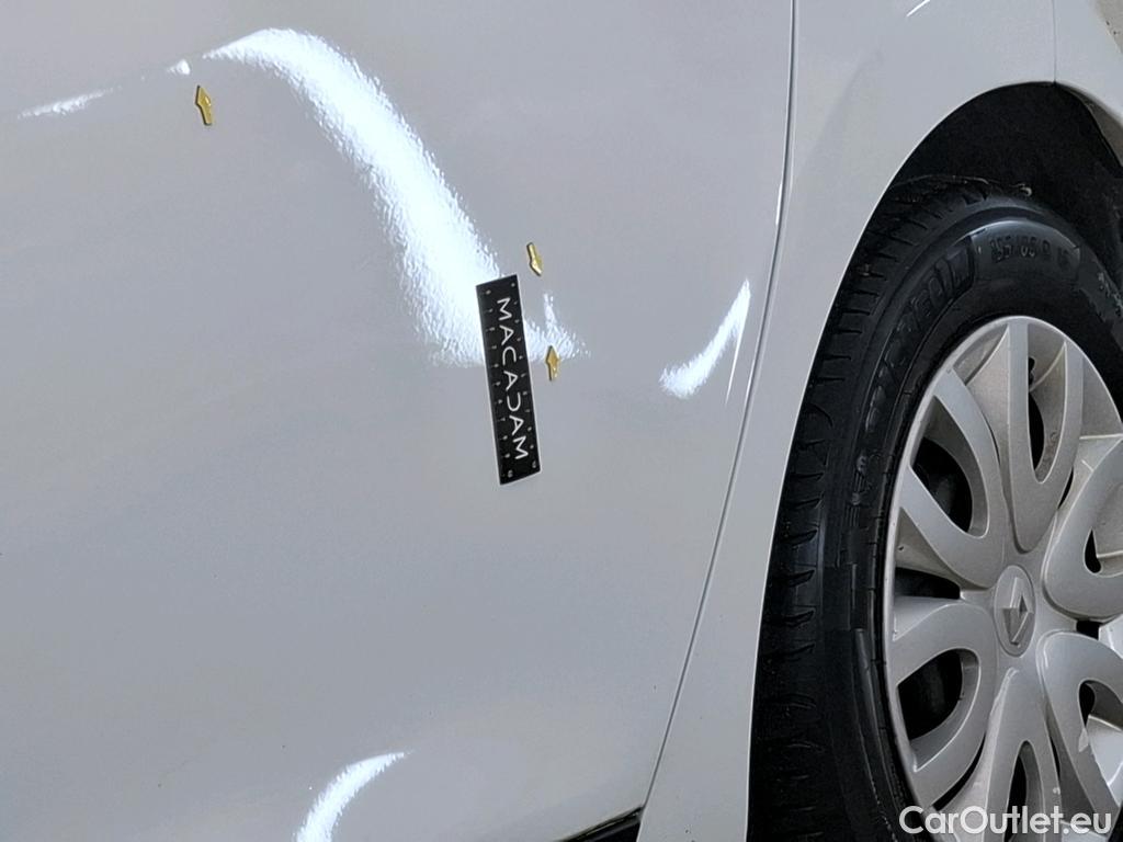  Renault  Clio  IV Air MediaNav 1.5 dCi 90CV BVM5 E6 #29