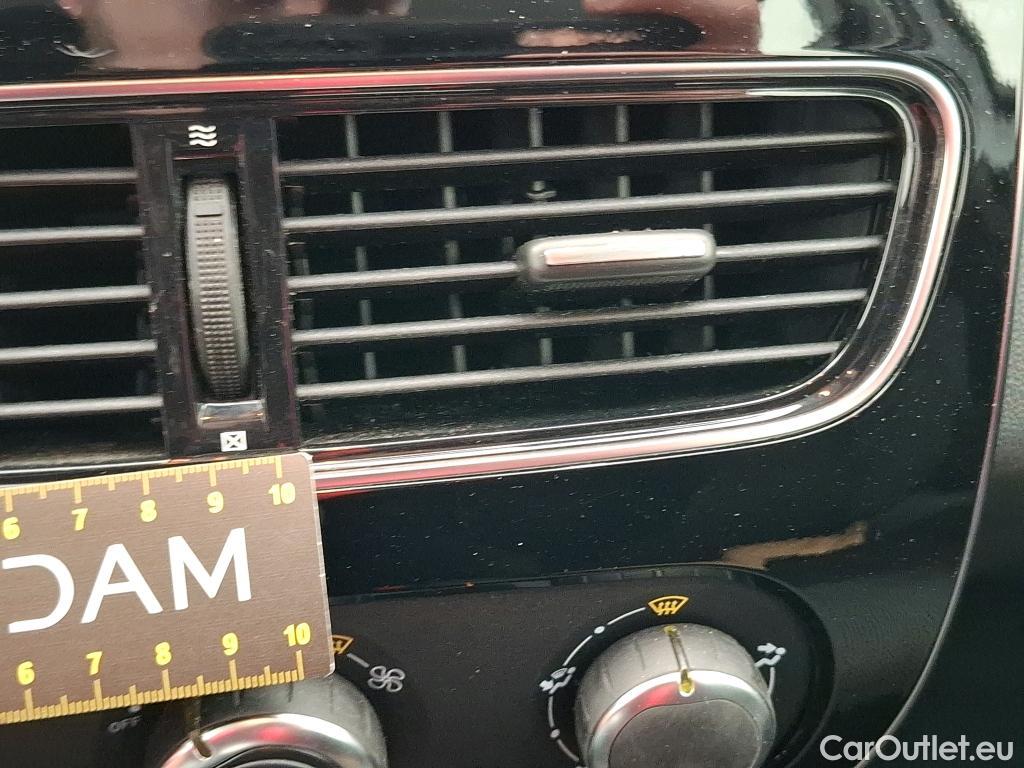  Renault  Clio  IV Air MediaNav 1.5 dCi 90CV BVM5 E6 #12
