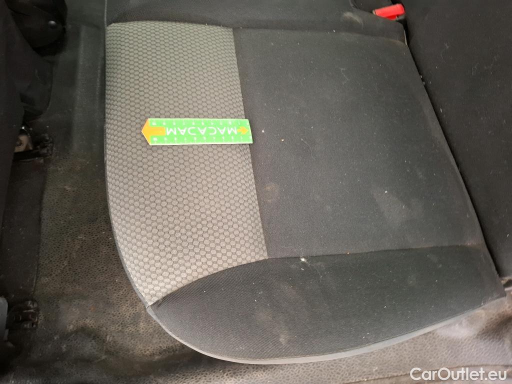  Renault  Kangoo  II Express Maxi Extra (Série Spéciale) - Cab. Appr. 1.5 dCi 95CV BVM6 E6dT #23