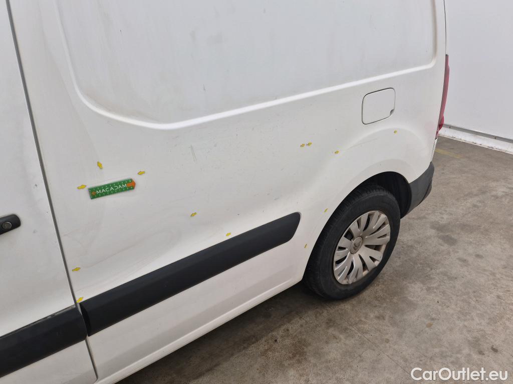  Citroen  Berlingo CITROEN  Electric / 2015 / 4P / Fourgonnette Electric Taille M Club (ex V946) #43