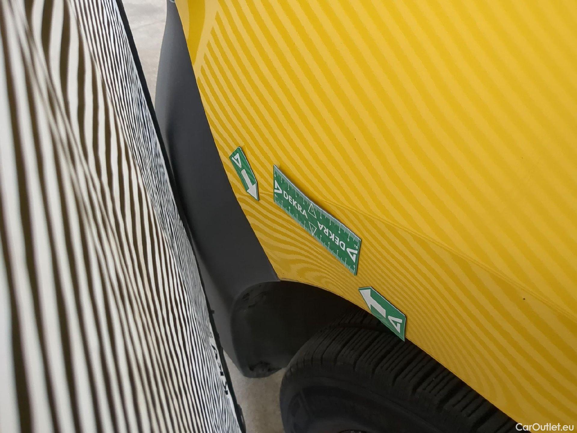  Renault  Master RENAULT  / 2019 / 4P / Fourgon tôlé FG Z.E.Tr CF F3100 L2H2 R75 AI - 19 #20