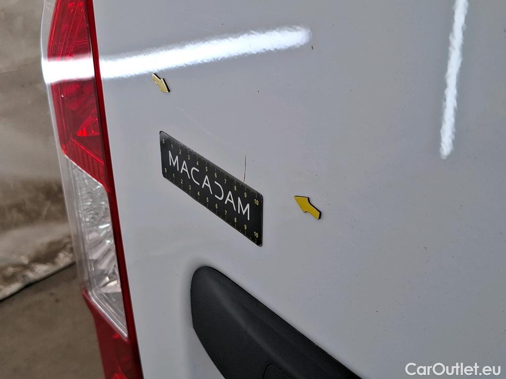  Renault  Master RENAULT  / 2019 / 4P / Fourgon tôlé FG Tr GCF F2800 L1H1 Blue dCi 135 #17