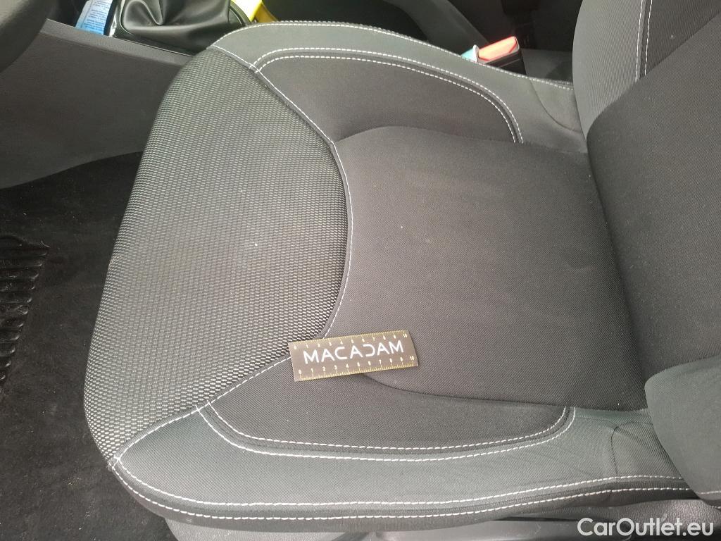 Renault  Clio  IV Air MediaNav 1.5 dCi 90CV BVM5 E6 #32