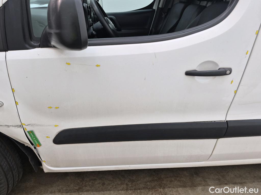  Citroen  Berlingo CITROEN  Electric / 2015 / 4P / Fourgonnette Electric Taille M Club (ex V946) #32