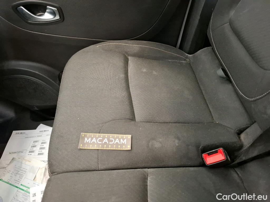  Renault  Trafic RENAULT  VU 4p Fourgon FG GCF L2H1 1300 dCi 120 #42
