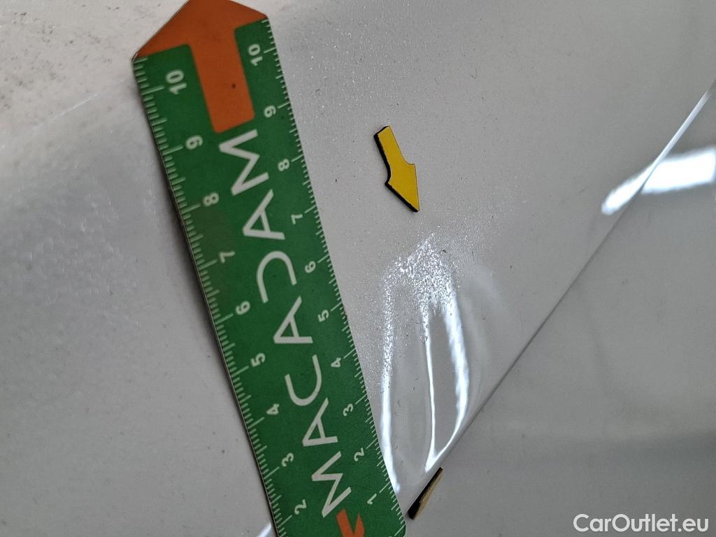  Renault  Trafic  III Fourgon L2H1 3T Grand Confort 2.0 dCi 130CV BVM6 E6d #81