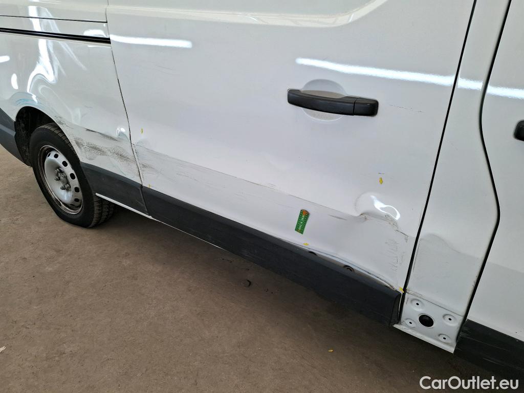  Renault  Trafic  III Fourgon L2H1 3T Grand Confort 2.0 dCi 130CV BVM6 E6d #30