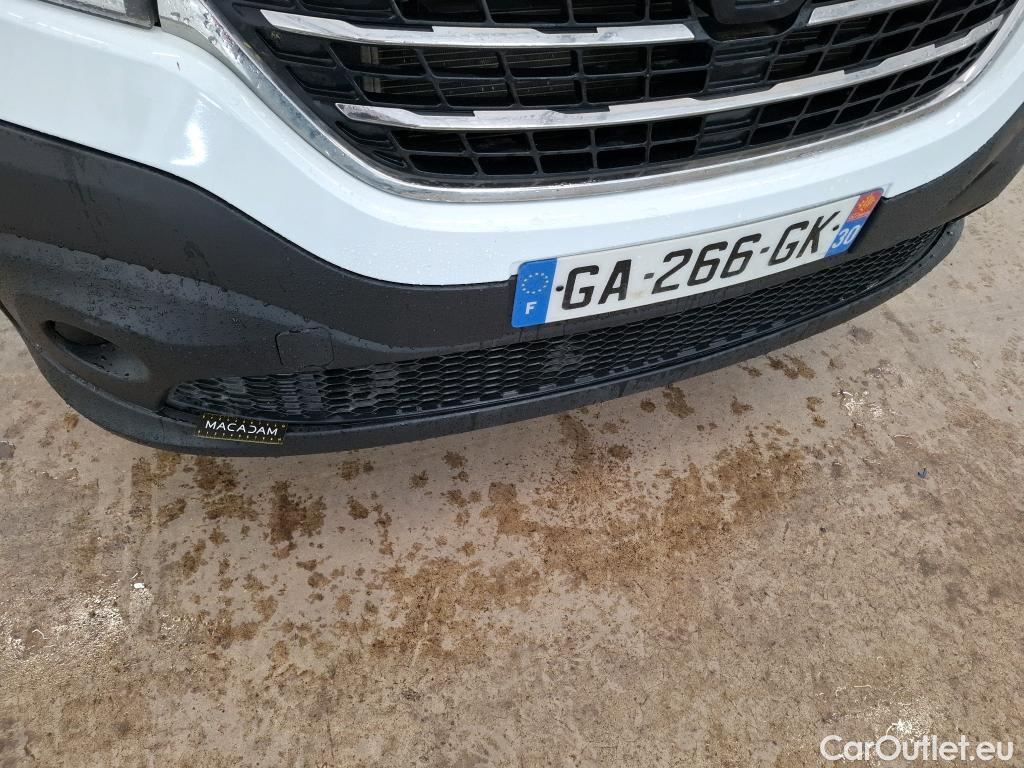  Renault  Trafic RENAULT  VU 4p Fourgon FG GCF L2H1 1300 dCi 120 #52