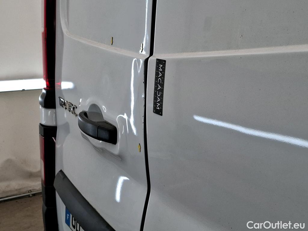  Renault  Trafic RENAULT  VU 4p Fourgon FG GCF L2H1 1300 dCi 120 #17
