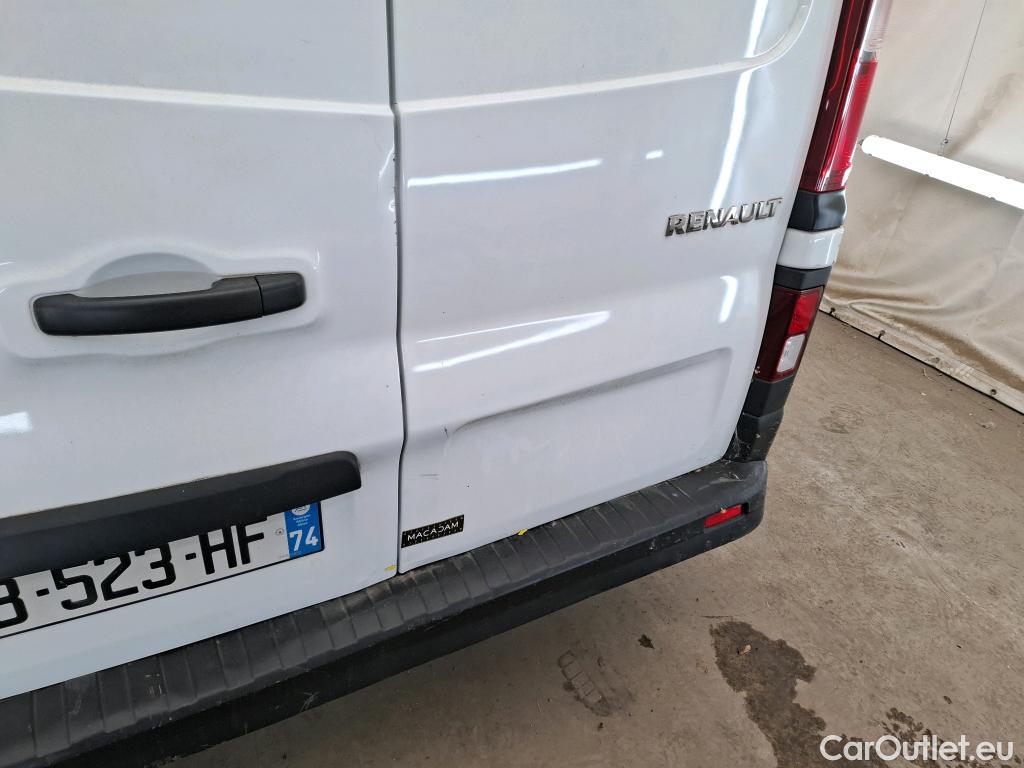  Renault  Trafic RENAULT  VU 4p Fourgon FG GCF L2H1 1300 dCi 120 #37