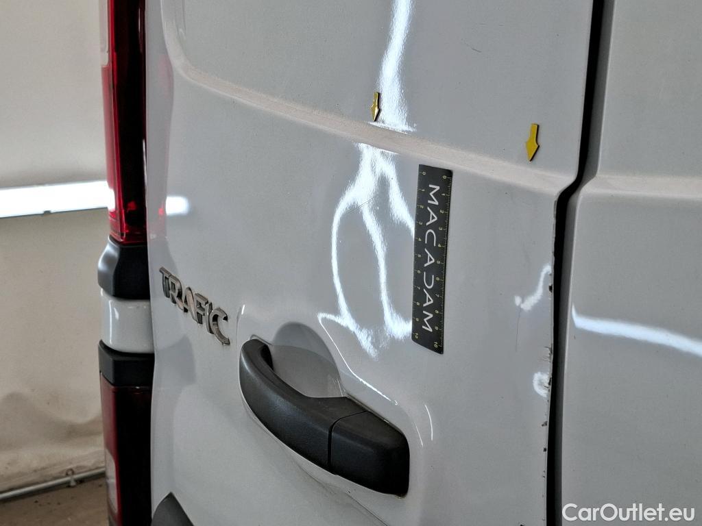 Renault  Trafic RENAULT  VU 4p Fourgon FG GCF L2H1 1300 dCi 120 #18