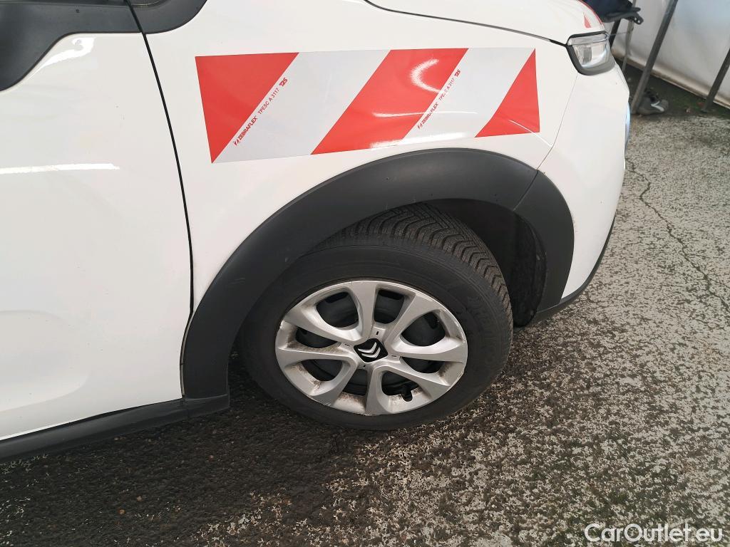  Citroen  C3  Société Feel 1.5 BlueHDI 100CV BVM6 E6d #52