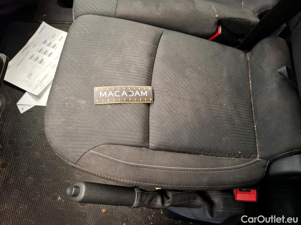  Renault  Trafic RENAULT  VU 4p Fourgon FG GCF L2H1 1300 dCi 120 #107