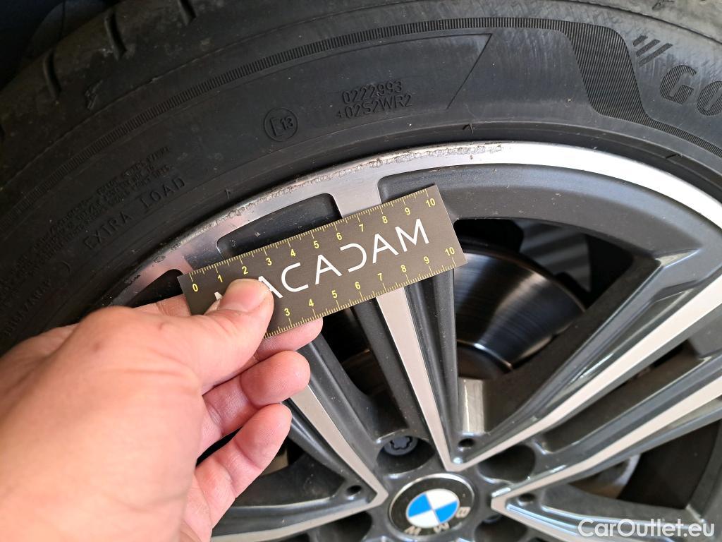  Bmw  Serie 1 BMW Série 1 / 2019 / 5P / Berline 1.5 116D DKG7 Business Design #8
