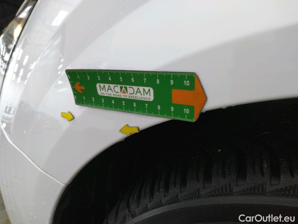  Peugeot  208  Premium 1.5 HDi 100CV BVM6 E6d #28