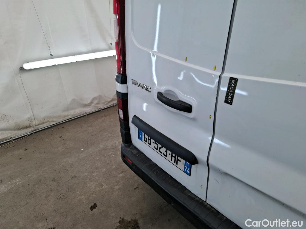 Renault  Trafic RENAULT  VU 4p Fourgon FG GCF L2H1 1300 dCi 120 #16
