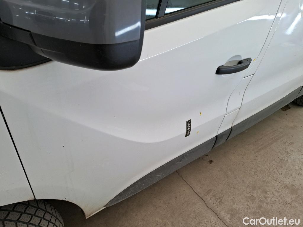  Renault  Trafic RENAULT  VU 4p Fourgon FG GCF L2H1 1300 dCi 120 #21