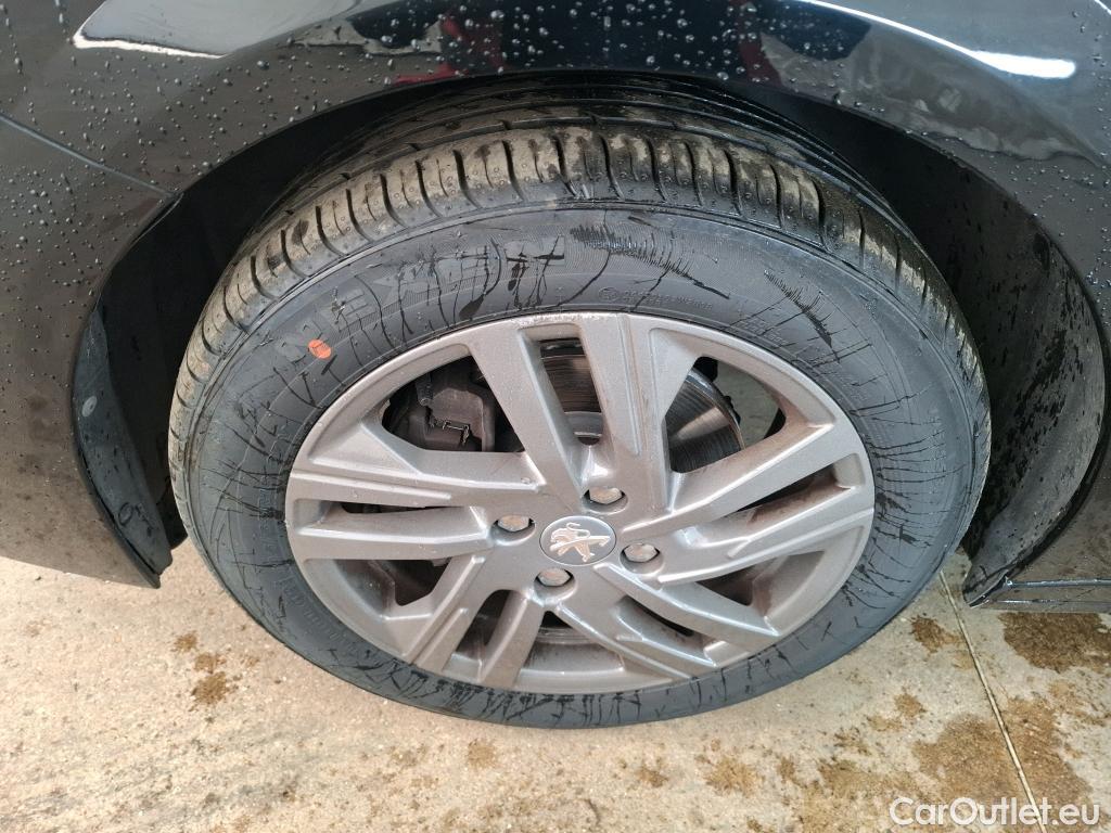  Peugeot  208  Style 1.5 HDi 100CV BVM6 E6d #22