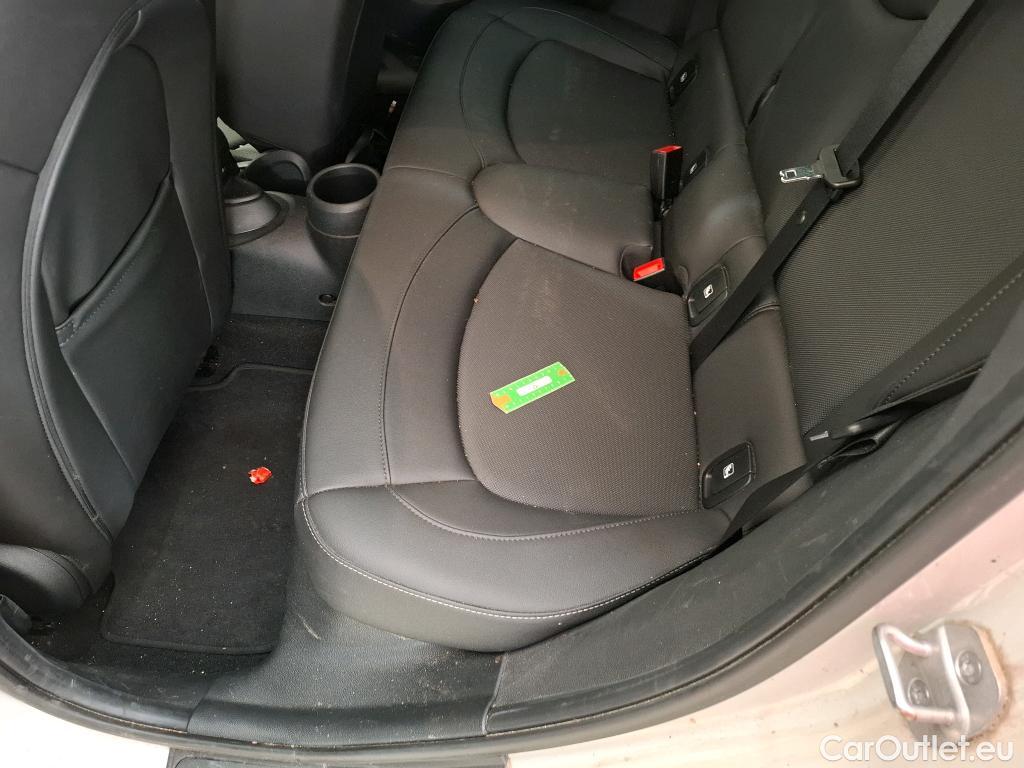  Mini  Cooper MINI Mini / 2021 / 5P / Berline  Edition Premium 136 ch BVA7 #15