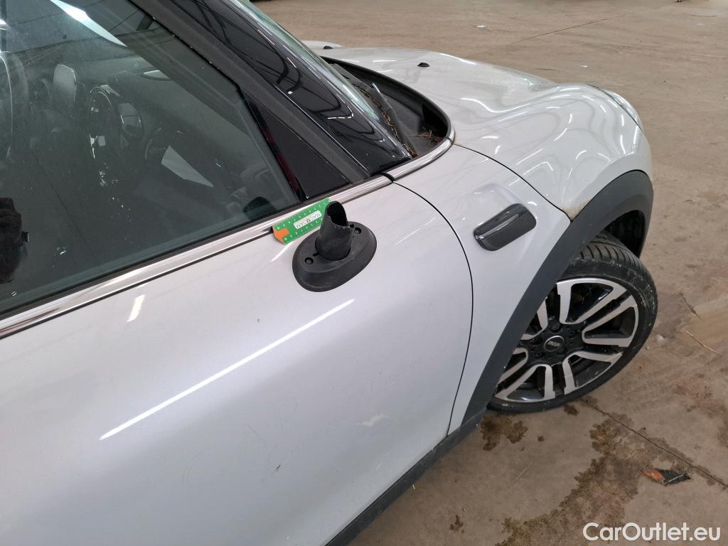  Mini  Cooper MINI Mini / 2021 / 5P / Berline  Edition Premium 136 ch BVA7 #9