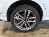  Audi  Q3 AUDI  / 2018 / 5P / SUV 35 TDI S TRONIC S LINE EDITION #18
